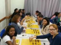 Primeira turma do “O Jogo da Onça e Outras Brincadeiras Indígenas” finaliza curso na DRE Penha