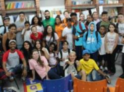 Estudantes da EMEF Marechal Rondon participam de oficina com o poeta Ni Brisant