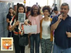 Projeto Memórias em Pauta publica revista e livro escritos por estudantes do CIEJA Perus