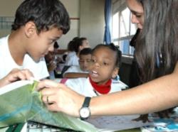 DRE Santo Amaro promove curso sobre aprendizagem de estudantes com deficiência intelectual
