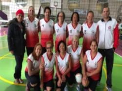 Equipes de vôlei do Centro Educacional Unificado Quinta do SOL vencem os Jogos da Terceira Idade de Santo André