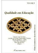 capa do livro Qualidade em Educação - Série Currículo: Questões atuais - volume 4, Texto: Qualidade da Educação...nas mídias escritas