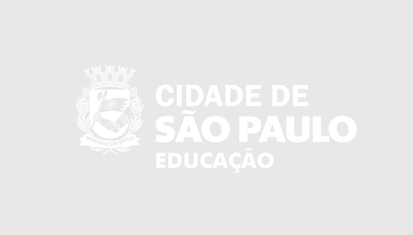 Imagem de fundo cinza com a marca dágua do brasão da Cidade de São Paulo - Educação em branco