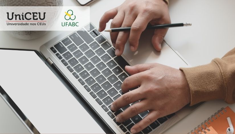 fotografia de duas mãos digitando em um notebook. Imagem com logomarca da UFABC e da UNICEUUfabc