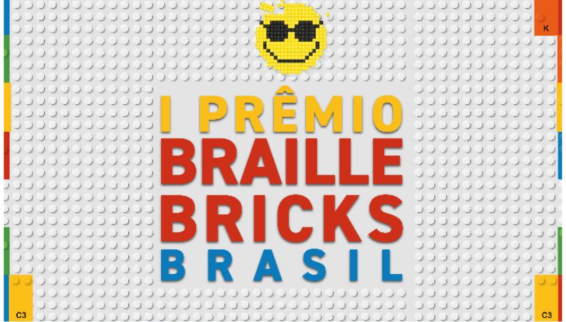 Imagem com fundo de lego com o texto "1º Prêmio Braille Bricks Brasil"