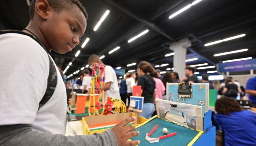 11º Seminário e Mostra de Tecnologias – Ação Promovendo a Reflexão