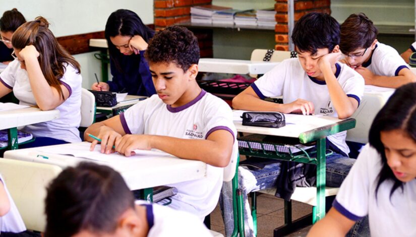 Estudantes Emef