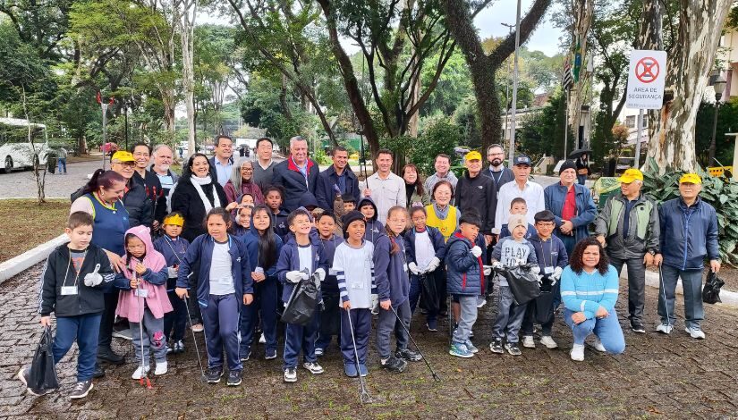 Estudantes Da Emef Marechal Deodoro Participam De Mutirão Da Limpeza