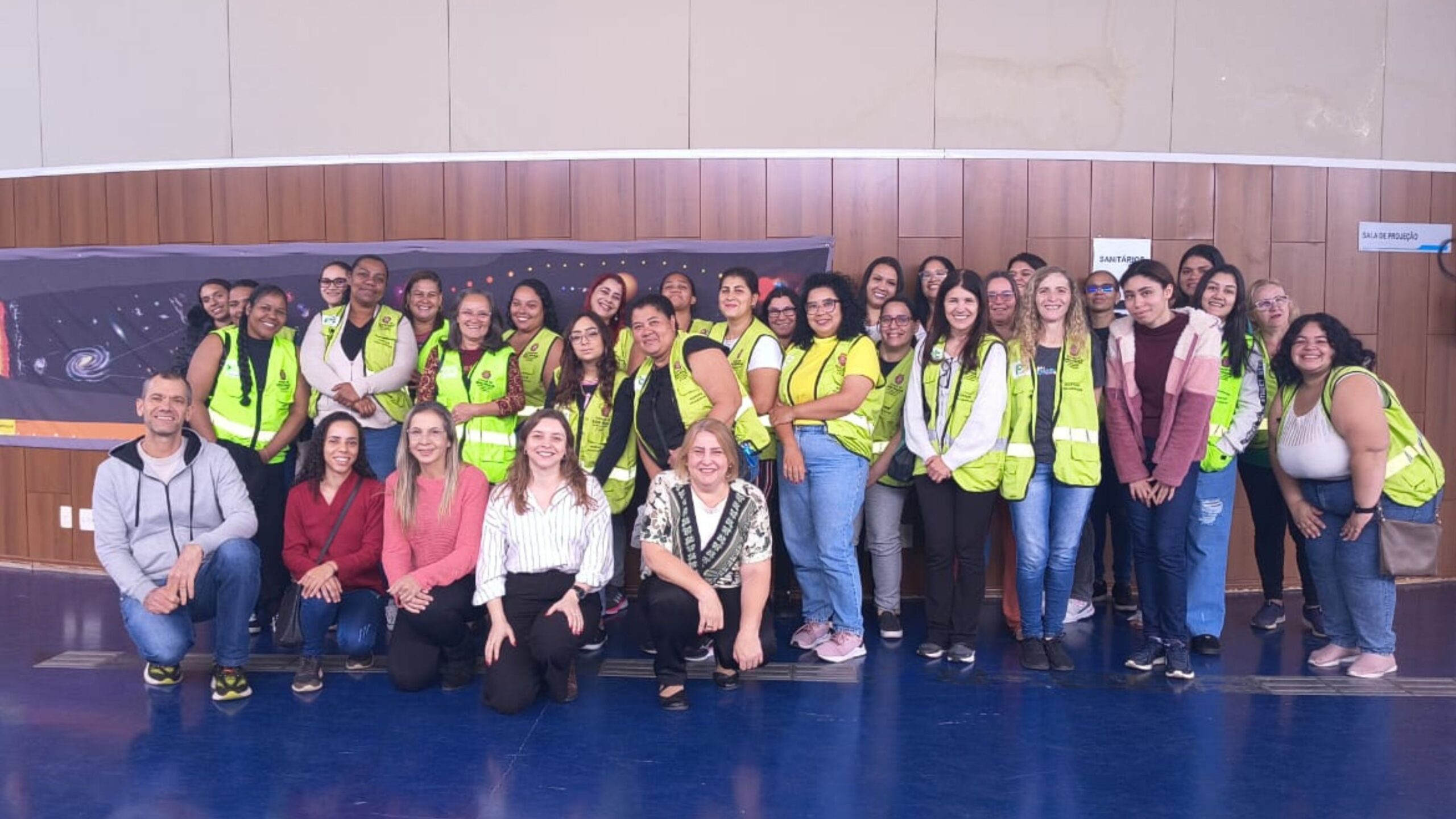 Formação das Mães Guardiãs da Alimentação Escolar tem parceria com a UMAPAZ e visita ao Planetário do Parque do Carmo