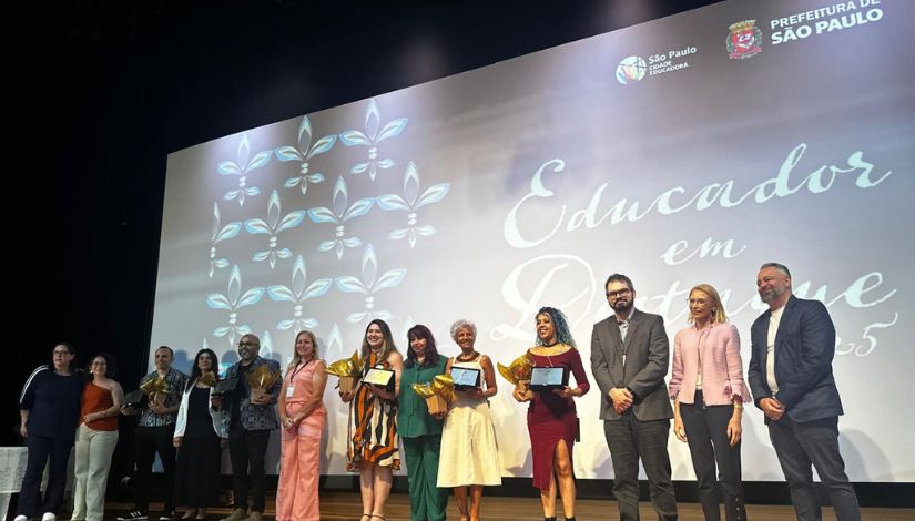 Cerimônia do Prêmio Educador em Destaque emociona com homenagens para educadores e servidores inspiradores  