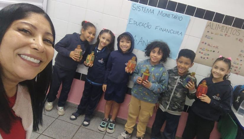 EMEF Desembargador Arthur Whitaker desenvolve projeto de Educação Financeira “Meu Barril de Moedas”