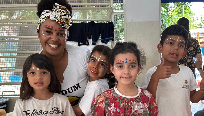 Mostra antirracista transforma EMEI Antonio Bento em espaço de celebração e resistência