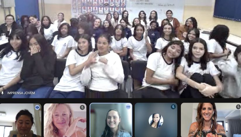 Imagem mostra uma captura de tela durante encontro virtual com um grupo de meninas e profissionais inspiradoras.