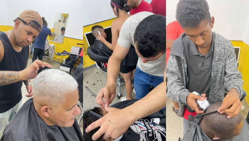 Imagem com montagem de três fotografias de alunos em aula prática de barbearia. Em cada uma das três fotos, os participantes estão cortando o cabelo dos voluntários.