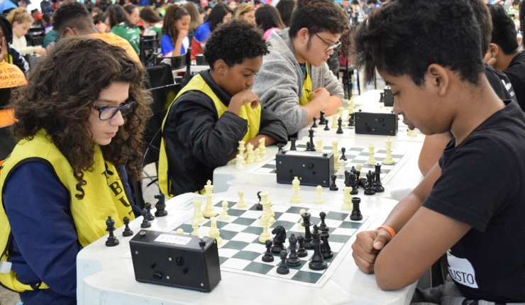 Estudantes da Rede participam de campeonato de xadrez - SME / FME