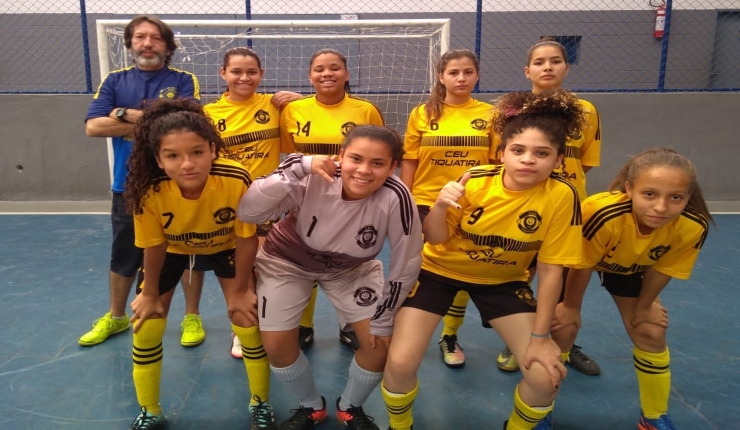 Aulas de Futebol Feminino - CEU